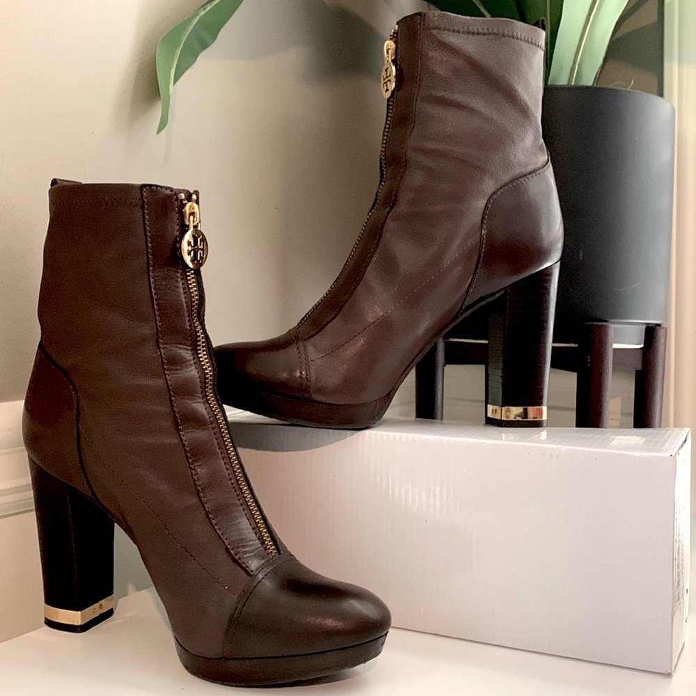 Tory Burch Booties Zipper At Front Brow Leather - image 5